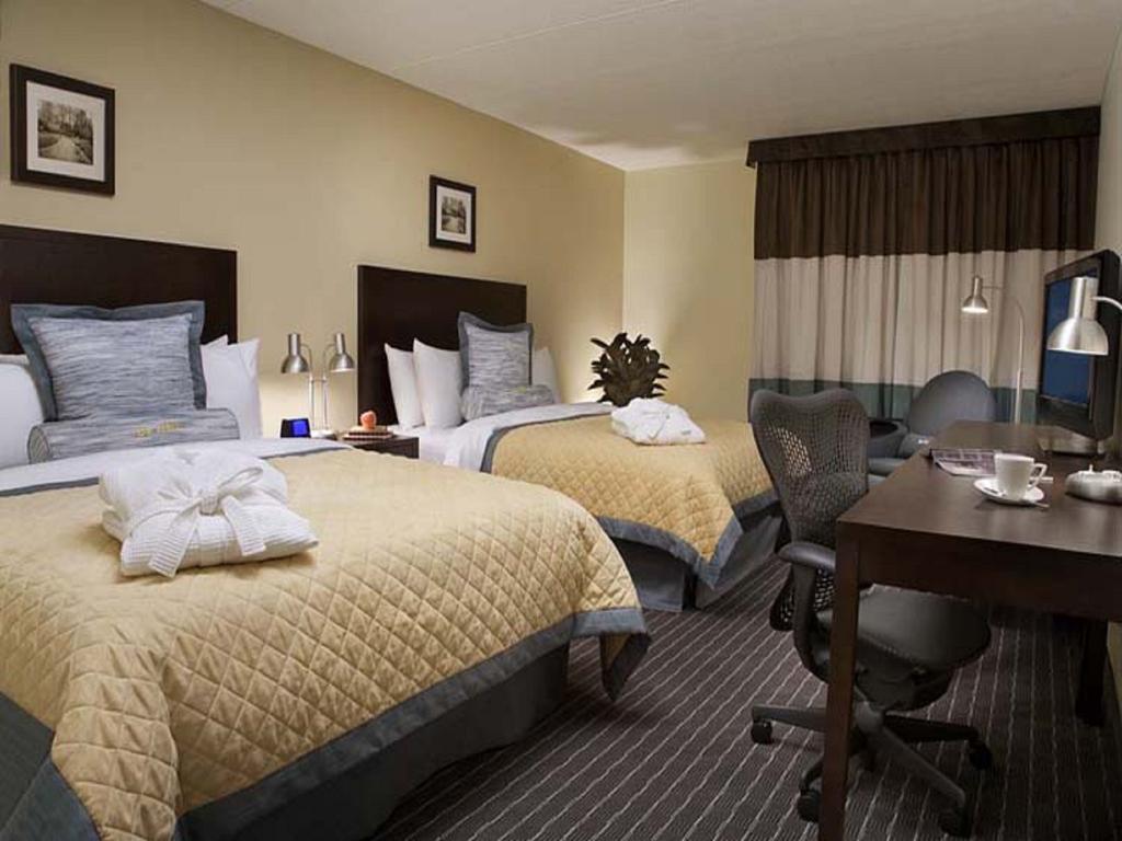 Edward Hotel North York Toronto Room photo